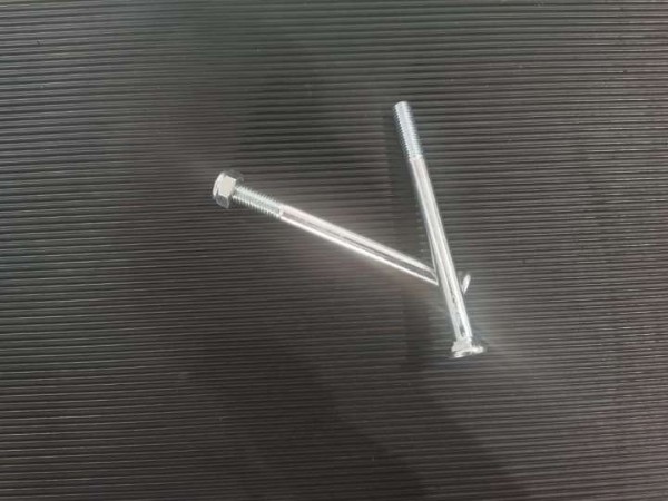 行李箱上鉚釘用什么鉚釘槍-如何根據鉚釘來選擇合適的鉚釘槍