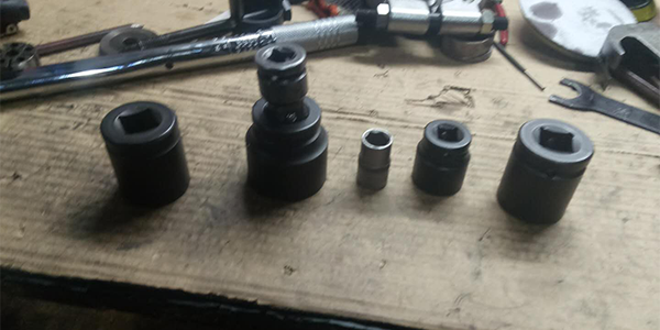 臺(tái)灣速耐教您如何選擇氣動(dòng)扳手套筒